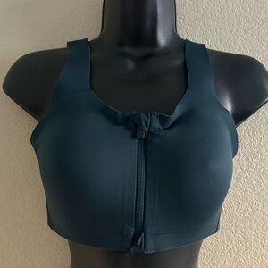 Lululemon sport bra front zip size 34 C